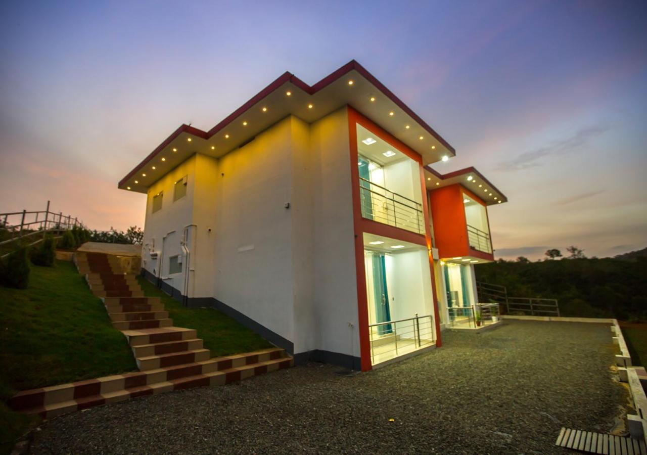 Hidden Valley Hill View Cottage Vagamon By Voye Homes 外观 照片