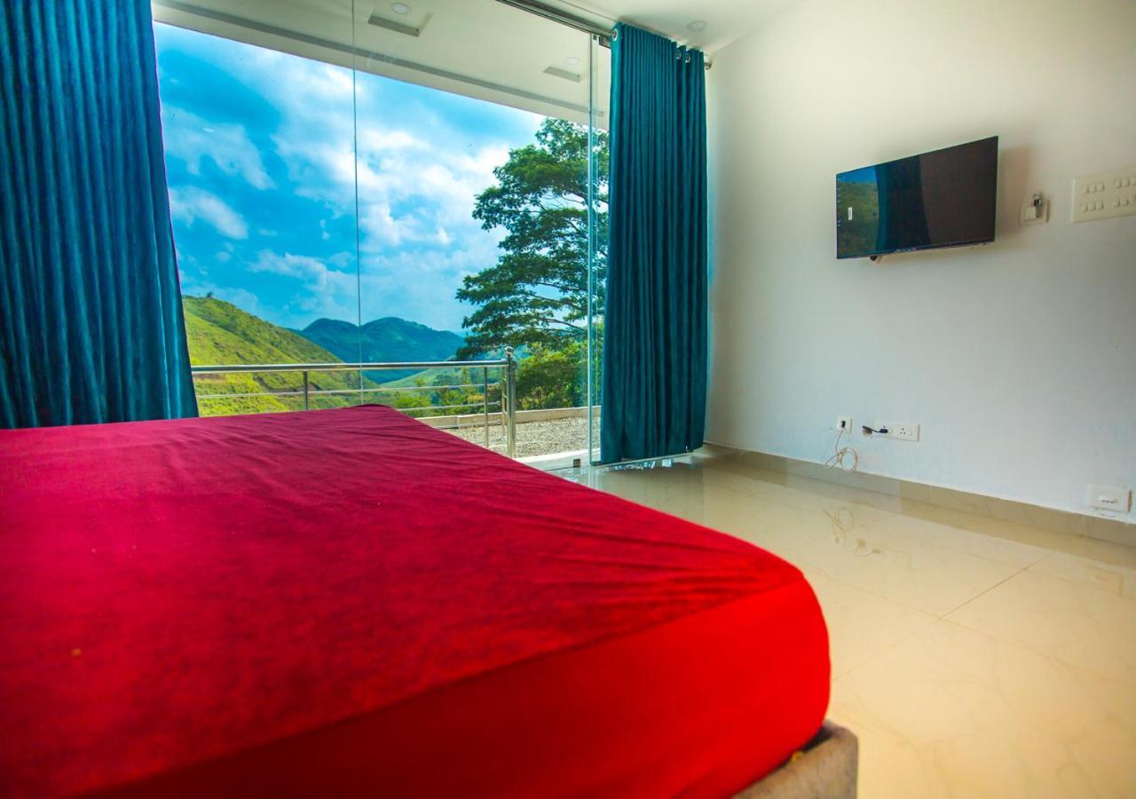 Hidden Valley Hill View Cottage Vagamon By Voye Homes 外观 照片